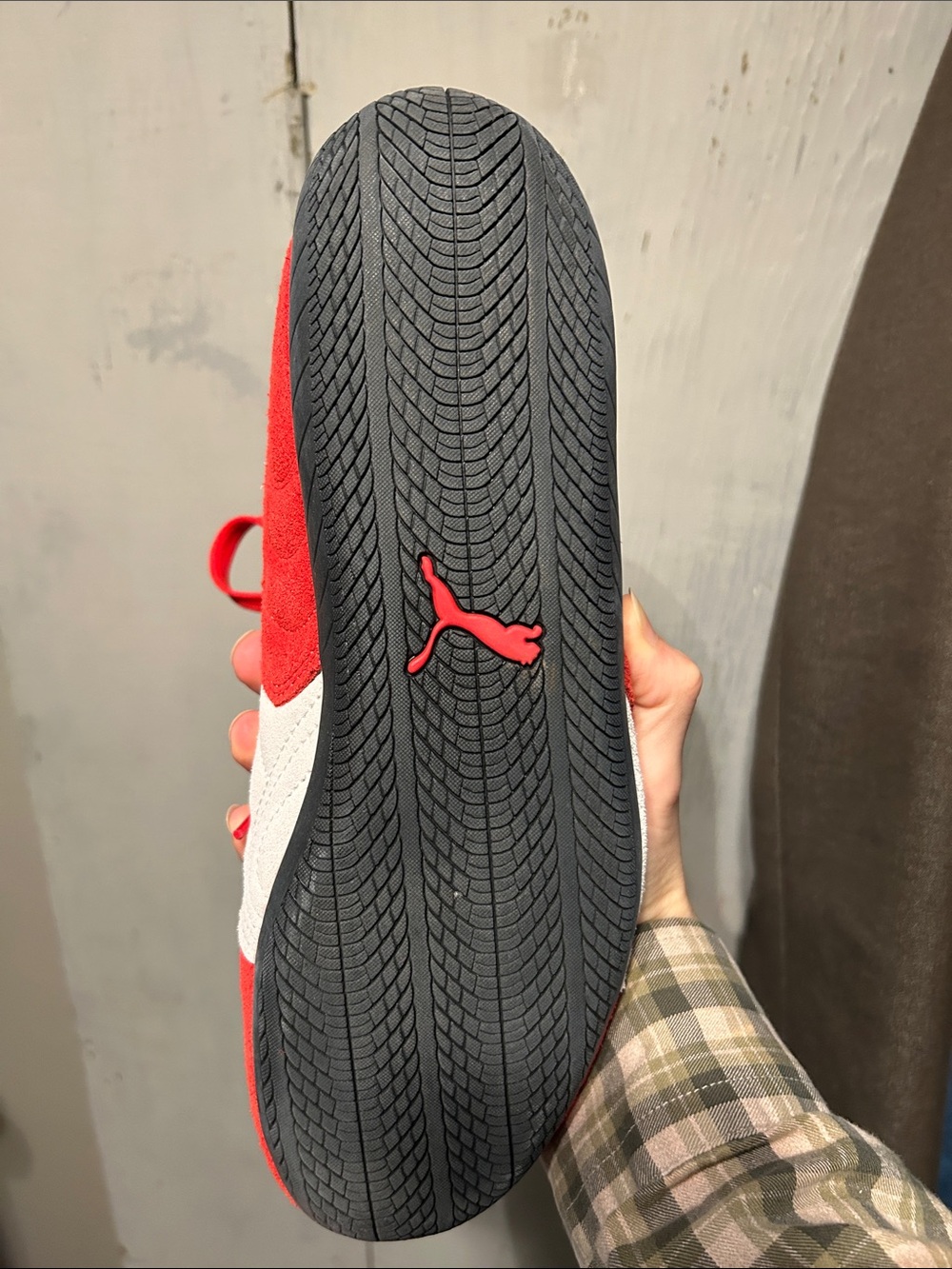 Red Puma Speedcat Sneakers (NWOT or Box) Women's size 10 - Picture 3 of 3